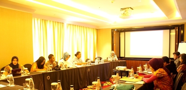 [IMG:4-workshp-the-minister-of-energy-and-mineral-rscrh.jpeg]